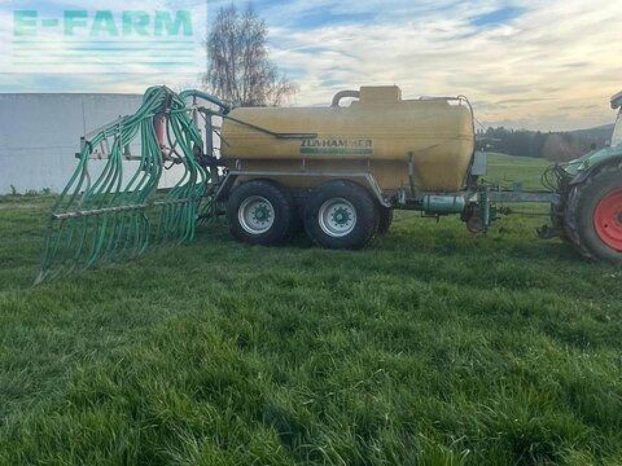 Zunhammer 12500 - Szippantó tartálykocsi: 2 kép. Zunhammer 12500 - Szippantó tartálykocsi: 2 kép.