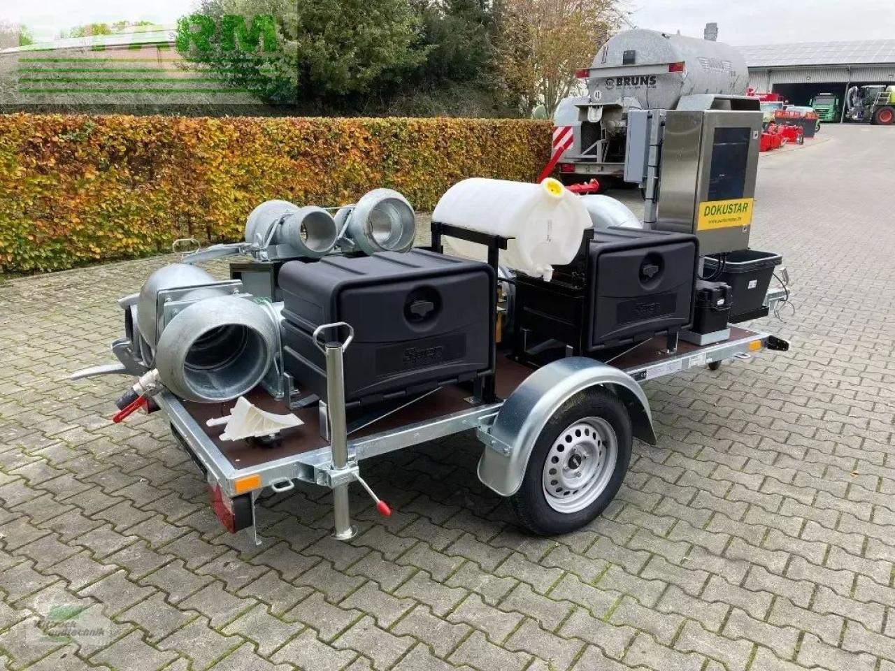 Zunhammer dokustar - Műtrágyaszóró gép: 3 kép. Zunhammer dokustar - Műtrágyaszóró gép: 3 kép.