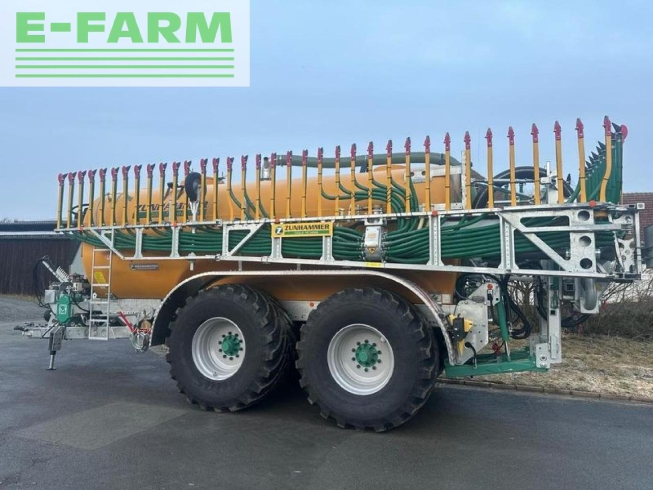 Zunhammer ske 18,5 pud - Szippantó tartálykocsi: 2 kép. Zunhammer ske 18,5 pud - Szippantó tartálykocsi: 2 kép.