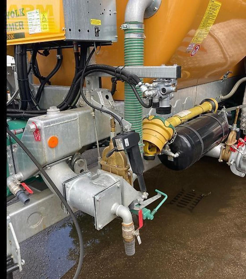 Zunhammer ske18,5pu tandem eco - Műtrágyaszóró gép: 5 kép. Zunhammer ske18,5pu tandem eco - Műtrágyaszóró gép: 5 kép.