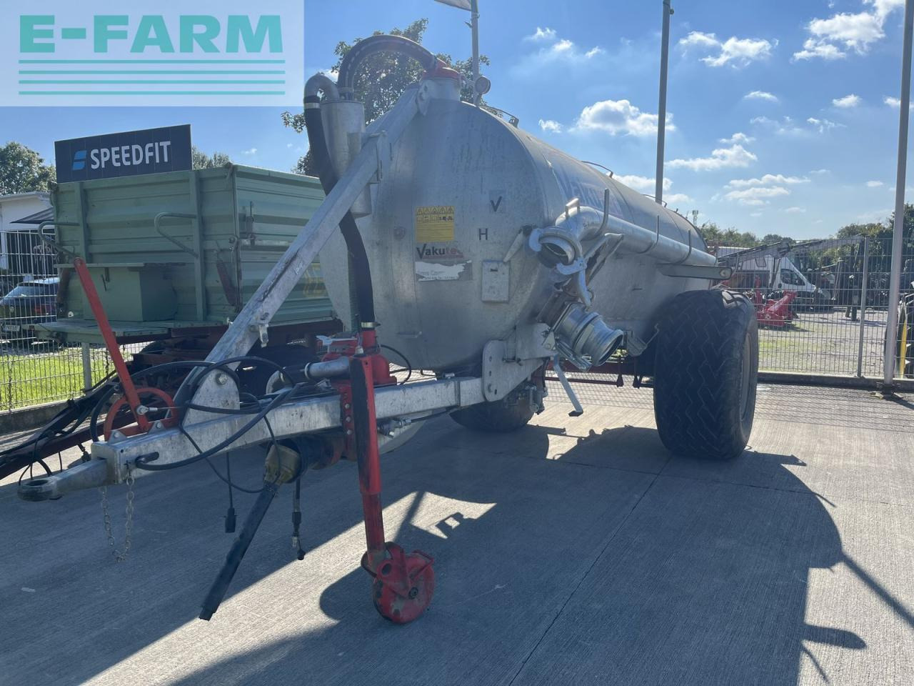 Va 6500 - Tartályos pótkocsi: 1 kép. Va 6500 - Tartályos pótkocsi: 1 kép.