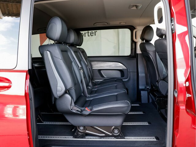 MERCEDES-BENZ EQV 300 Extralang,Avantgarde,7Sitze,2xSchiebetür - Kisbusz, Elektromos kisteherautó: 2 kép. MERCEDES-BENZ EQV 300 Extralang,Avantgarde,7Sitze,2xSchiebetür - Kisbusz, Elektromos kisteherautó: 2 kép.