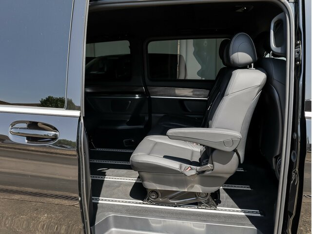 MERCEDES-BENZ EQV 300 Extralang,Avantgarde,8Sitze,2elektr.Tür - Minibusz, Elektromos busz: 5 kép. MERCEDES-BENZ EQV 300 Extralang,Avantgarde,8Sitze,2elektr.Tür - Minibusz, Elektromos busz: 5 kép.