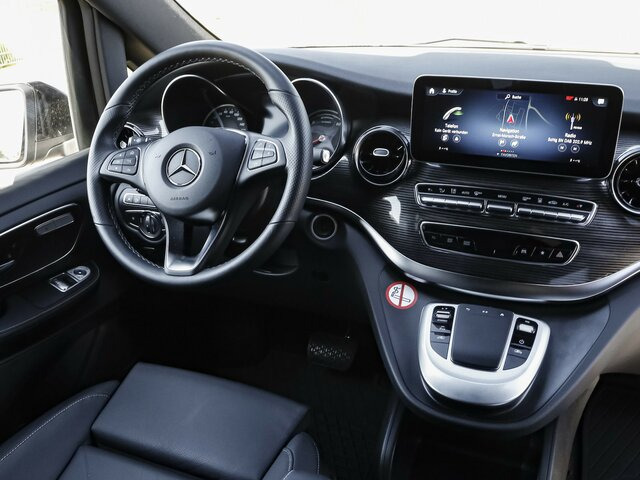 MERCEDES-BENZ EQV 300 Extralang,Avantgarde,8Sitze,2xelektr.Tür - Kisbusz, Elektromos kisteherautó: 5 kép. MERCEDES-BENZ EQV 300 Extralang,Avantgarde,8Sitze,2xelektr.Tür - Kisbusz, Elektromos kisteherautó: 5 kép.