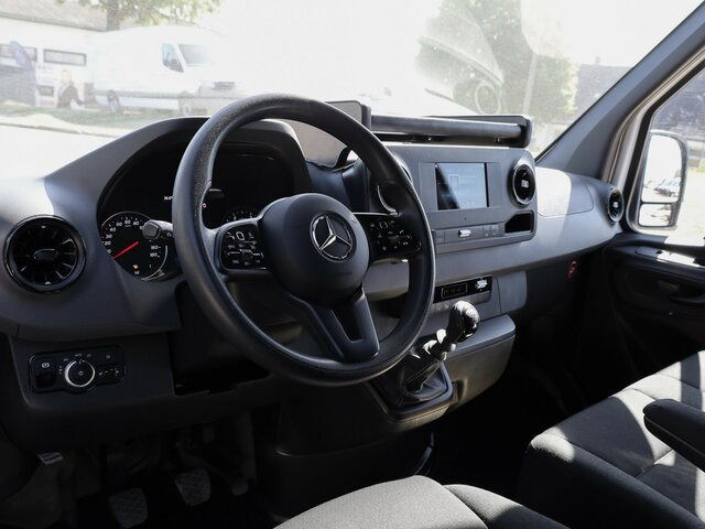 Furgon MERCEDES-BENZ Sprinter 314 CDI CamperAusbau,Motorradhalterung: 15 kép.