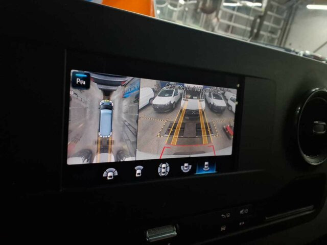 MERCEDES-BENZ Sprinter 315 CDI Kasten,3924mm,Automatik,LED... - Furgon: 2 kép. MERCEDES-BENZ Sprinter 315 CDI Kasten,3924mm,Automatik,LED... - Furgon: 2 kép.