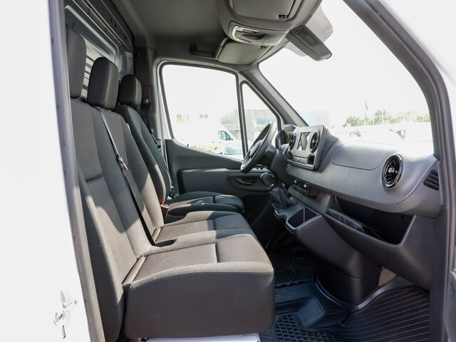 MERCEDES-BENZ Sprinter 315 Maxi,MBUX,Kamera,Tempomat - Furgon: 3 kép. MERCEDES-BENZ Sprinter 315 Maxi,MBUX,Kamera,Tempomat - Furgon: 3 kép.