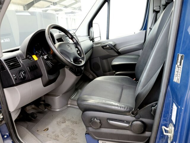 MERCEDES-BENZ Sprinter 316CDI DOKA,Allrad,Klima,AHK3,5To,TCO - Platós kisteherautó, Duplakabinos kisteherautó: 2 kép. MERCEDES-BENZ Sprinter 316CDI DOKA,Allrad,Klima,AHK3,5To,TCO - Platós kisteherautó, Duplakabinos kisteherautó: 2 kép.
