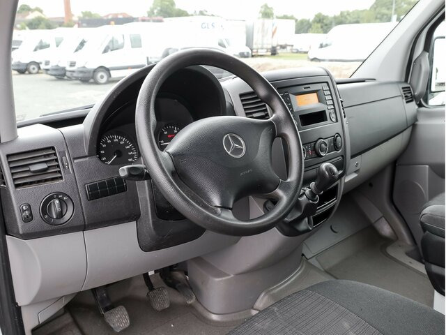 MERCEDES-BENZ Sprinter 316CDI DOKA,Allrad,Klima - Ponyvás kisteherautó, Duplakabinos kisteherautó: 4 kép. MERCEDES-BENZ Sprinter 316CDI DOKA,Allrad,Klima - Ponyvás kisteherautó, Duplakabinos kisteherautó: 4 kép.