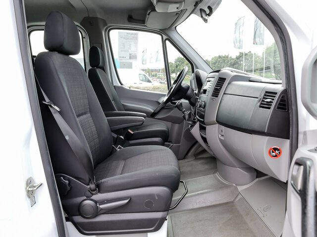 MERCEDES-BENZ Sprinter 316CDI DOKA,Allrad,Klima - Platós kisteherautó, Duplakabinos kisteherautó: 2 kép. MERCEDES-BENZ Sprinter 316CDI DOKA,Allrad,Klima - Platós kisteherautó, Duplakabinos kisteherautó: 2 kép.