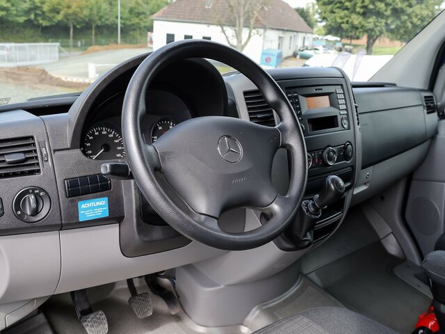 MERCEDES-BENZ Sprinter 316CDI DOKA,Allrad,Klima - Ponyvás kisteherautó, Duplakabinos kisteherautó: 4 kép. MERCEDES-BENZ Sprinter 316CDI DOKA,Allrad,Klima - Ponyvás kisteherautó, Duplakabinos kisteherautó: 4 kép.