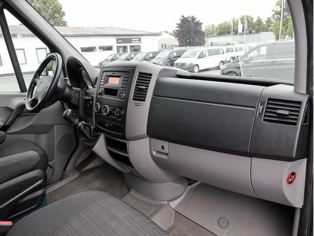 MERCEDES-BENZ Sprinter 316CDI DOKA,Allrad,Klima,Standheizung - Platós kisteherautó, Duplakabinos kisteherautó: 3 kép. MERCEDES-BENZ Sprinter 316CDI DOKA,Allrad,Klima,Standheizung - Platós kisteherautó, Duplakabinos kisteherautó: 3 kép.