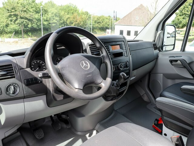 MERCEDES-BENZ Sprinter 316CDI DOKA,Allrad,Klima,Standhzg. - Platós kisteherautó, Duplakabinos kisteherautó: 4 kép. MERCEDES-BENZ Sprinter 316CDI DOKA,Allrad,Klima,Standhzg. - Platós kisteherautó, Duplakabinos kisteherautó: 4 kép.