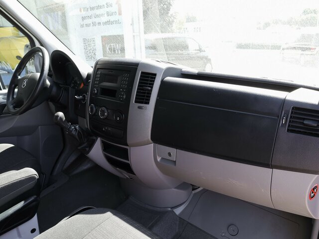 MERCEDES-BENZ Sprinter 316CDI DOKA,Allrad,Klima,Standhzg.... - Ponyvás kisteherautó, Duplakabinos kisteherautó: 3 kép. MERCEDES-BENZ Sprinter 316CDI DOKA,Allrad,Klima,Standhzg.... - Ponyvás kisteherautó, Duplakabinos kisteherautó: 3 kép.