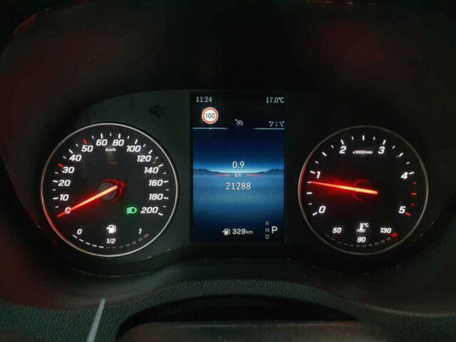 MERCEDES-BENZ Sprinter 317 CDI,3665mm,Automatik,Kamera... - Furgon: 2 kép. MERCEDES-BENZ Sprinter 317 CDI,3665mm,Automatik,Kamera... - Furgon: 2 kép.