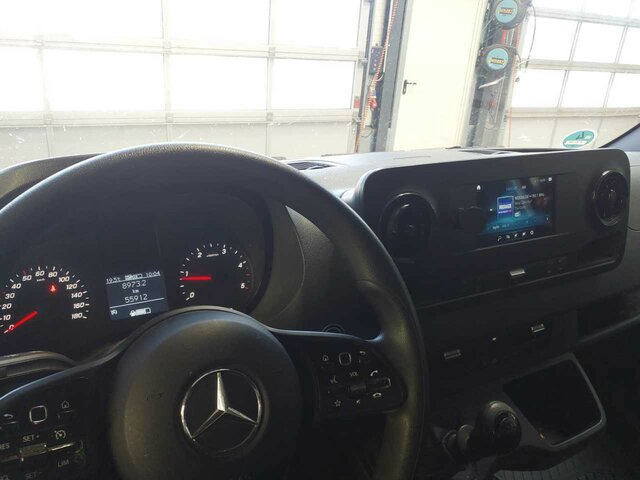 MERCEDES-BENZ Sprinter 317 CDI Kasten,L2H2,MBUX,Kamera - Furgon: 4 kép. MERCEDES-BENZ Sprinter 317 CDI Kasten,L2H2,MBUX,Kamera - Furgon: 4 kép.