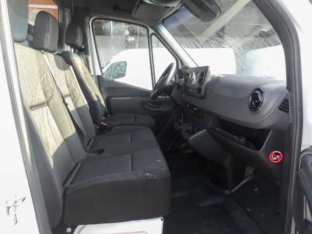 MERCEDES-BENZ Sprinter 317 Maxi,9GTronic,AHK3,5To,TCO... - Furgon: 2 kép. MERCEDES-BENZ Sprinter 317 Maxi,9GTronic,AHK3,5To,TCO... - Furgon: 2 kép.