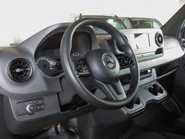MERCEDES-BENZ Sprinter 317 Maxi,9GTronic,AHK3,5To,TCO - Furgon: 4 kép. MERCEDES-BENZ Sprinter 317 Maxi,9GTronic,AHK3,5To,TCO - Furgon: 4 kép.