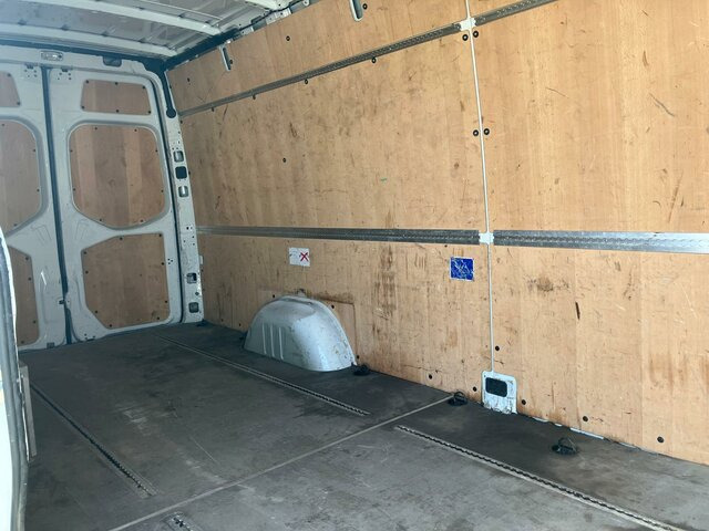 MERCEDES-BENZ Sprinter 317 Maxi,9GTronic,MBUX,Kamera,Navi - Furgon: 2 kép. MERCEDES-BENZ Sprinter 317 Maxi,9GTronic,MBUX,Kamera,Navi - Furgon: 2 kép.