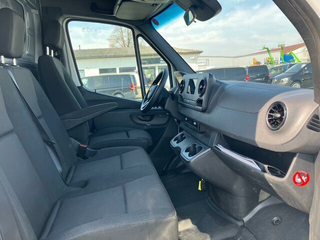 MERCEDES-BENZ Sprinter 317 Maxi,9GTronic,MBUX,Kamera,Navi - Furgon: 3 kép. MERCEDES-BENZ Sprinter 317 Maxi,9GTronic,MBUX,Kamera,Navi - Furgon: 3 kép.