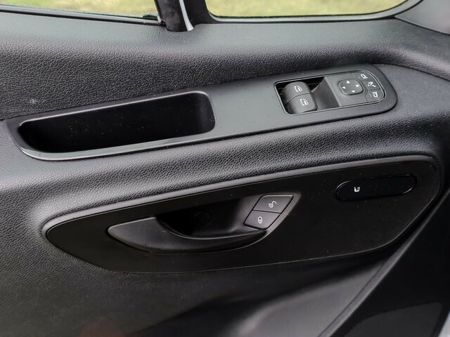 Furgon MERCEDES-BENZ Sprinter 317 Maxi,9GTronic,MBUX,Kamera...: 7 kép. Furgon MERCEDES-BENZ Sprinter 317 Maxi,9GTronic,MBUX,Kamera...: 7 kép.