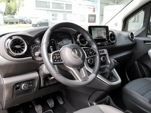 MERCEDES-BENZ T 180 Progressive,MBUX,LED,Navi,Kamera,Tempomat - Kisbusz: 5 kép. MERCEDES-BENZ T 180 Progressive,MBUX,LED,Navi,Kamera,Tempomat - Kisbusz: 5 kép.