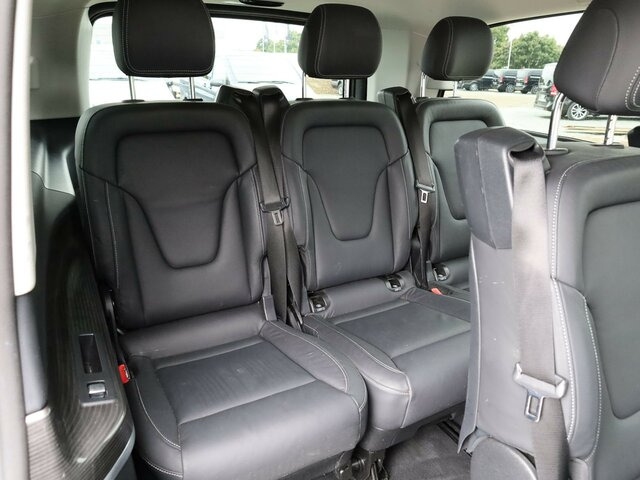 MERCEDES-BENZ V 300 Avantgarde,Extralang,2xSchiebetür el.,AHK... - Kisbusz: 4 kép. MERCEDES-BENZ V 300 Avantgarde,Extralang,2xSchiebetür el.,AHK... - Kisbusz: 4 kép.