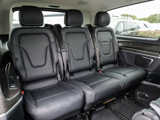 MERCEDES-BENZ V 300 Avantgarde Extralang,2xSchiebetür el.,AHK... - Minibusz, Kisbusz: 4 kép. MERCEDES-BENZ V 300 Avantgarde Extralang,2xSchiebetür el.,AHK... - Minibusz, Kisbusz: 4 kép.