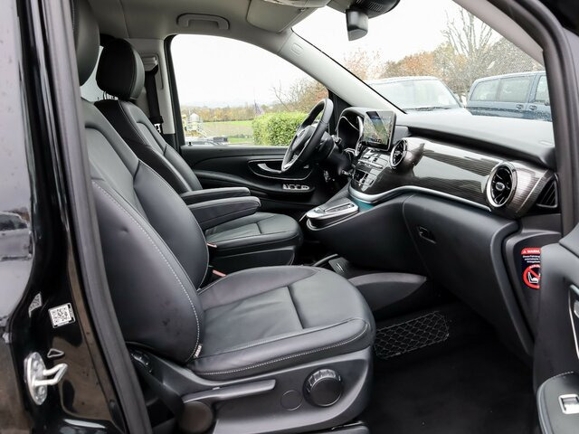 MERCEDES-BENZ V 300 Avantgarde,Extralang,2xSchiebetür el.,AHK... - Kisbusz: 5 kép. MERCEDES-BENZ V 300 Avantgarde,Extralang,2xSchiebetür el.,AHK... - Kisbusz: 5 kép.