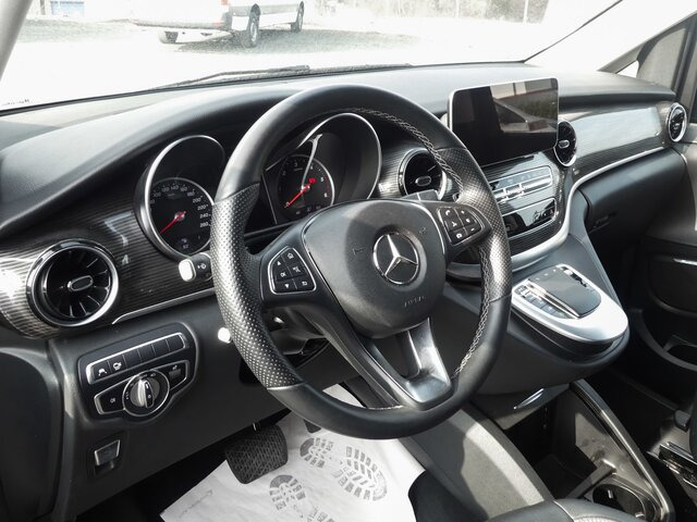 MERCEDES-BENZ V 300 Avantgarde Extralang,2xSchiebetür el.,AHK - Kisbusz: 4 kép. MERCEDES-BENZ V 300 Avantgarde Extralang,2xSchiebetür el.,AHK - Kisbusz: 4 kép.
