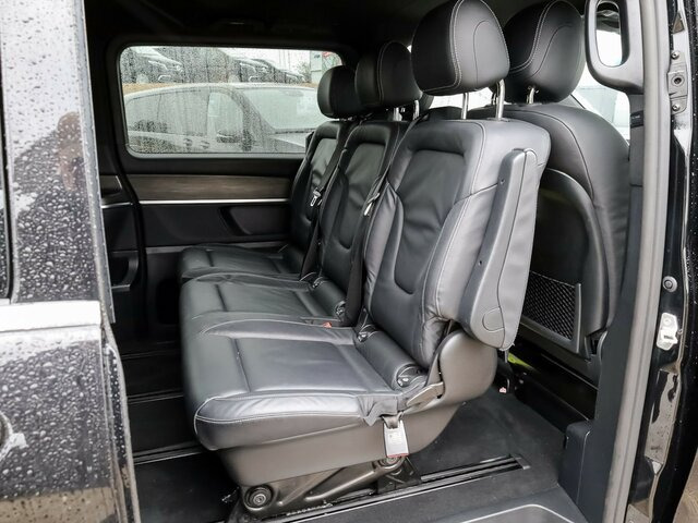 MERCEDES-BENZ V 300 Avantgarde Extralang,2xSchiebetür elektr.... - Kisbusz: 5 kép. MERCEDES-BENZ V 300 Avantgarde Extralang,2xSchiebetür elektr.... - Kisbusz: 5 kép.