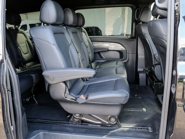 MERCEDES-BENZ V 300 Avantgarde Extralang,2xSchiebetür elektr.... - Kisbusz: 5 kép. MERCEDES-BENZ V 300 Avantgarde Extralang,2xSchiebetür elektr.... - Kisbusz: 5 kép.