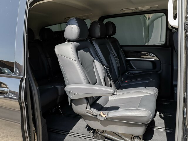 MERCEDES-BENZ V 300 Avantgarde Extralang,2xSchiebetür elektr. - Kisbusz: 5 kép. MERCEDES-BENZ V 300 Avantgarde Extralang,2xSchiebetür elektr. - Kisbusz: 5 kép.