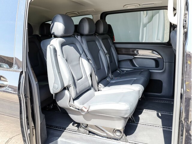 MERCEDES-BENZ V 300 Avantgarde Extralang,2xSchiebetür elektr. - Minibusz, Kisbusz: 5 kép. MERCEDES-BENZ V 300 Avantgarde Extralang,2xSchiebetür elektr. - Minibusz, Kisbusz: 5 kép.