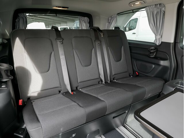 MERCEDES-BENZ V 300 Marco Polo ActivityEdition,2xTür,20Zoll - Kempingautó: 3 kép. MERCEDES-BENZ V 300 Marco Polo ActivityEdition,2xTür,20Zoll - Kempingautó: 3 kép.