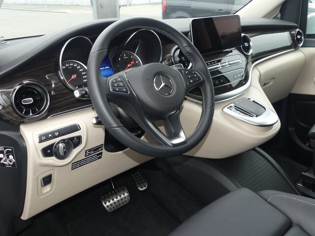 MERCEDES-BENZ V 300 Marco Polo EDITION,Allrad,EasyUp,Leder - Kempingautó: 4 kép. MERCEDES-BENZ V 300 Marco Polo EDITION,Allrad,EasyUp,Leder - Kempingautó: 4 kép.