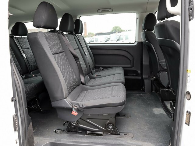 MERCEDES-BENZ Vito 114 TourerPro,Extralang,8Sitzer,Automatik - Minibusz, Kisbusz: 2 kép. MERCEDES-BENZ Vito 114 TourerPro,Extralang,8Sitzer,Automatik - Minibusz, Kisbusz: 2 kép.