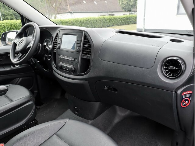 MERCEDES-BENZ Vito 114 TourerPro,Extralang,8Sitzer,Automatik - Minibusz, Kisbusz: 4 kép. MERCEDES-BENZ Vito 114 TourerPro,Extralang,8Sitzer,Automatik - Minibusz, Kisbusz: 4 kép.