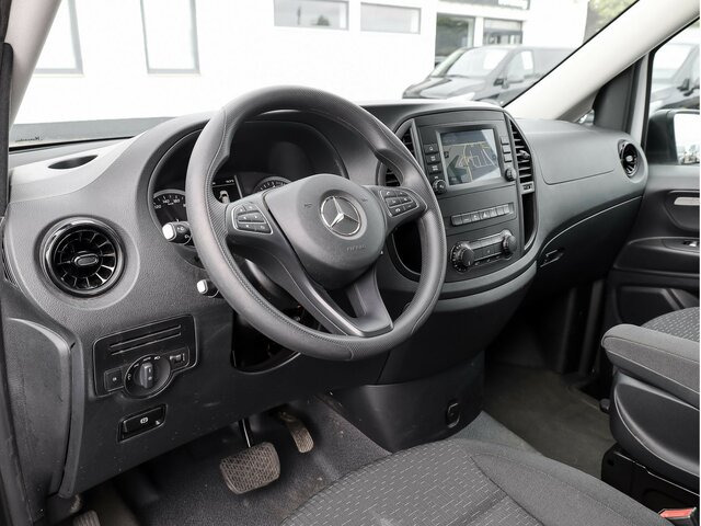 MERCEDES-BENZ Vito 114 TourerPro,Extralang,AMF Rollstuhlrampe... - Minibusz, Kisbusz: 5 kép. MERCEDES-BENZ Vito 114 TourerPro,Extralang,AMF Rollstuhlrampe... - Minibusz, Kisbusz: 5 kép.