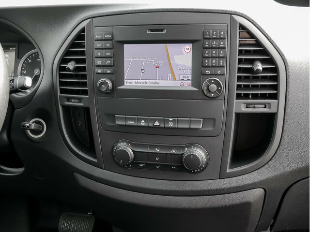 MERCEDES-BENZ Vito 114 TourerPro,Extralang,Desperados,9GTr. - Kisbusz: 3 kép. MERCEDES-BENZ Vito 114 TourerPro,Extralang,Desperados,9GTr. - Kisbusz: 3 kép.