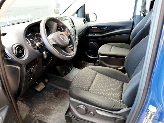 MERCEDES-BENZ Vito 114 TourerPro,lang,Automatik,8Sitze,Kamera... - Minibusz, Kisbusz: 2 kép. MERCEDES-BENZ Vito 114 TourerPro,lang,Automatik,8Sitze,Kamera... - Minibusz, Kisbusz: 2 kép.