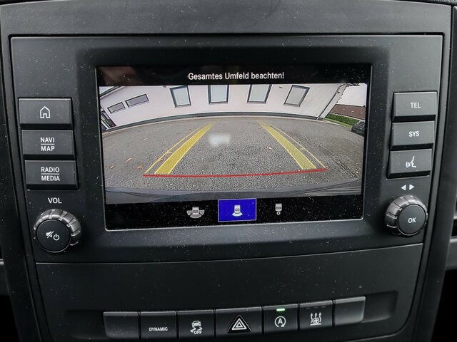 Kisbusz MERCEDES-BENZ Vito 114 TourerPro,lang,Automatik,8Sitze,Kamera...: 8 kép.