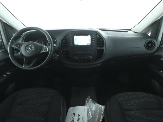 MERCEDES-BENZ Vito 114 TourerPro,lang,Automatik,8Sitze,Kamera... - Minibusz, Kisbusz: 2 kép. MERCEDES-BENZ Vito 114 TourerPro,lang,Automatik,8Sitze,Kamera... - Minibusz, Kisbusz: 2 kép.