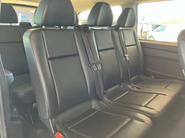 MERCEDES-BENZ Vito 116 TourerPro,lang,Allrad,8Sitze,Automatik... - Minibusz, Kisbusz: 3 kép. MERCEDES-BENZ Vito 116 TourerPro,lang,Allrad,8Sitze,Automatik... - Minibusz, Kisbusz: 3 kép.