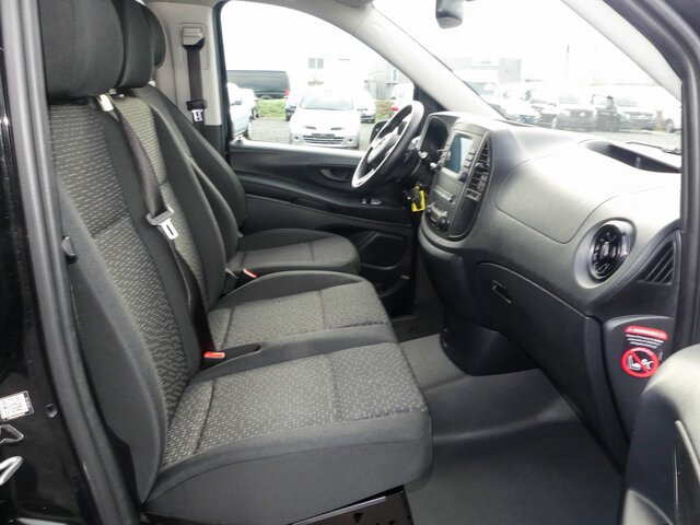 MERCEDES-BENZ Vito 116CDI lang,TourerPro,2Klima,9Sitze,Kamera - Minibusz, Kisbusz: 2 kép. MERCEDES-BENZ Vito 116CDI lang,TourerPro,2Klima,9Sitze,Kamera - Minibusz, Kisbusz: 2 kép.