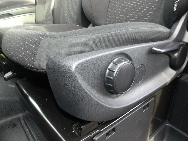 Minibusz, Kisbusz MERCEDES-BENZ Vito 116CDI lang,TourerPro,2Klima,9Sitze,Kamera: 8 kép.