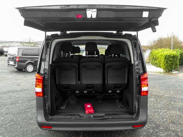 Kisbusz MERCEDES-BENZ Vito 116CDI lang,TourerPro,2xKlima,9Sitze,Kamera: 19 kép.
