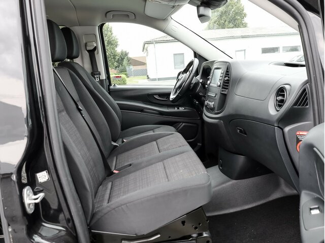 MERCEDES-BENZ Vito 116TourerPro Kombi,Extralang,2xKlima,9Sitze - Kisbusz: 3 kép. MERCEDES-BENZ Vito 116TourerPro Kombi,Extralang,2xKlima,9Sitze - Kisbusz: 3 kép.