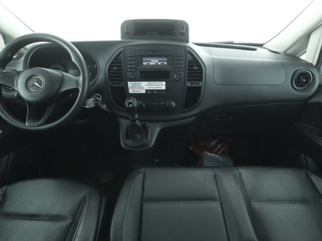 MERCEDES-BENZ Vito114 Mixto Extralang,Klima,Tempomat#25417... - Kis furgon: 2 kép. MERCEDES-BENZ Vito114 Mixto Extralang,Klima,Tempomat#25417... - Kis furgon: 2 kép.