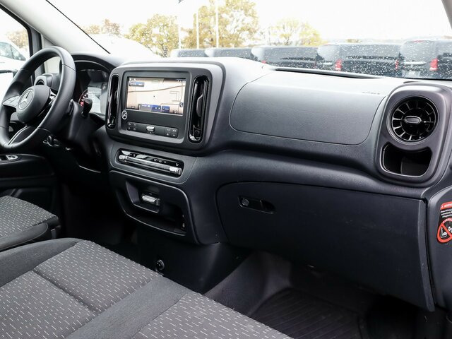 MERCEDES-BENZ Vito116CDI KA lang,Automatik,Klima,Tempomat... - Kis furgon: 4 kép. MERCEDES-BENZ Vito116CDI KA lang,Automatik,Klima,Tempomat... - Kis furgon: 4 kép.